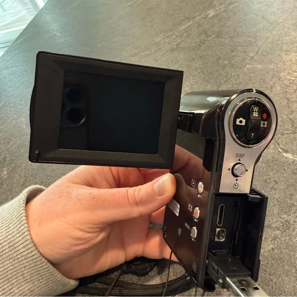 Sony Mobile HD Snap Camera MHS-CM5 Digital Camcorder untested for parts